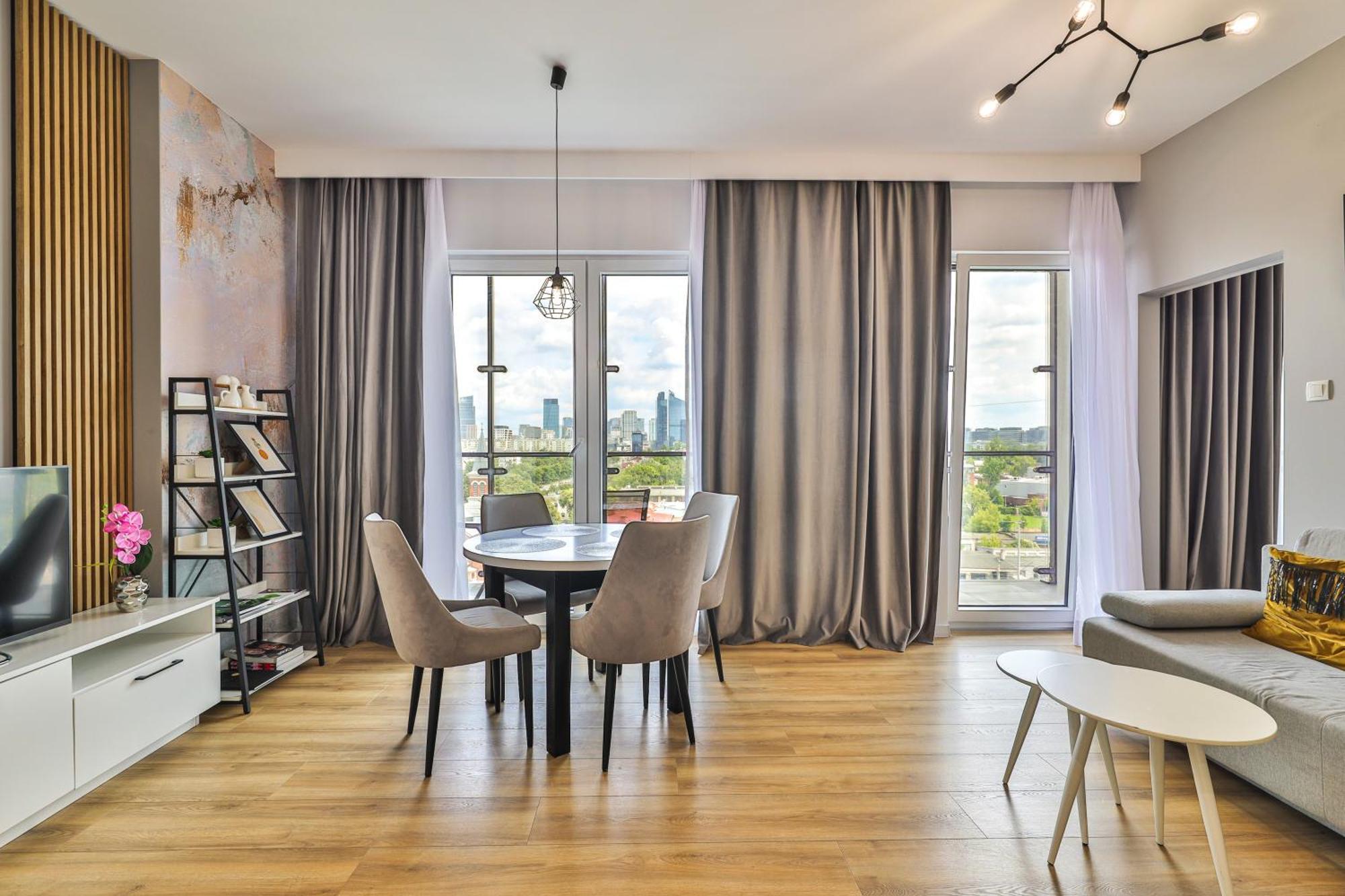 Wola Tower Deluxe Separate Bedroom With Free Garage - By Perfect Apart Varsóvia Exterior foto